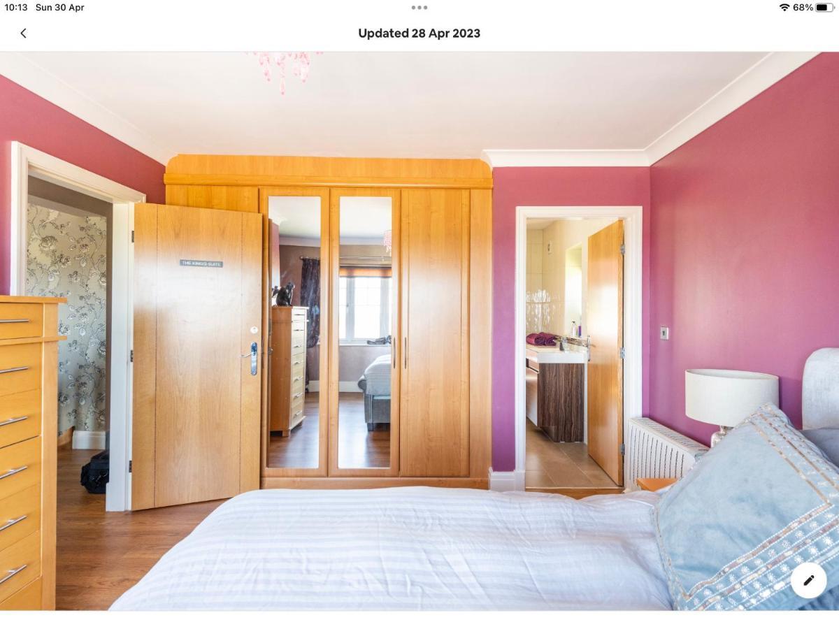 The Kings Suite Oak Drive, Colwyn Bay Ll29 7Yp First Floor Екстер'єр фото